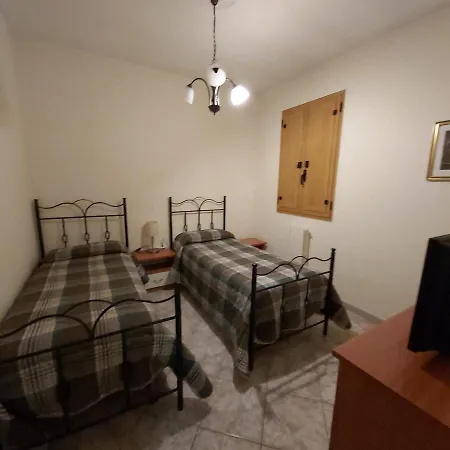 Casa Vacanza G.f. بيت للعطل Novoli